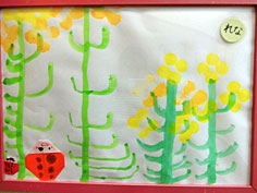 4歳児・菜の花とテントウムシ